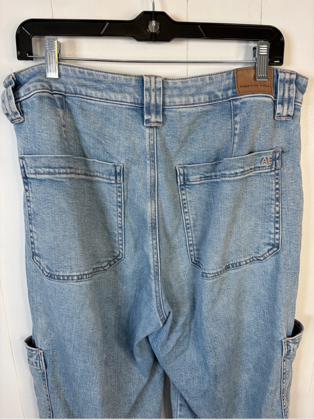 America Eagle Super High Rise Baggy Wide Leg Jeans Cargo Light Wash Stretch 10 - Picture 7 of 15